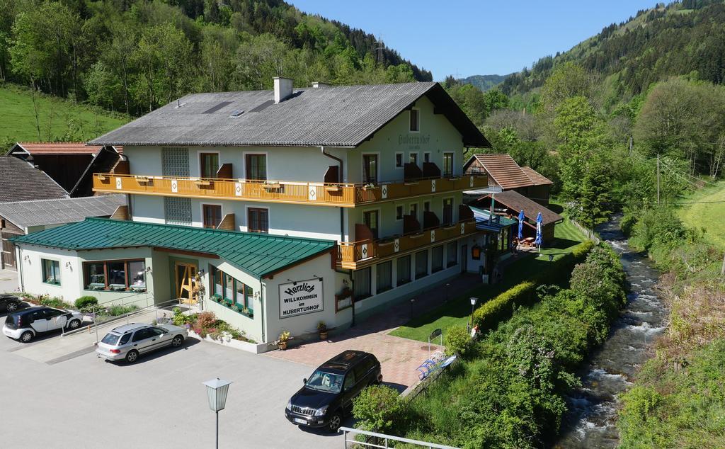 Hubertushof Hotell Trattenbach  Eksteriør bilde